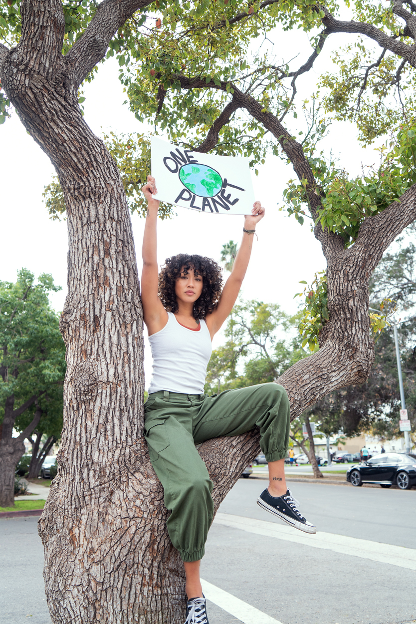 Alba Botanica #PlantYourself commercial Director & Set Still Photographer : Jazzmine Beaulieu