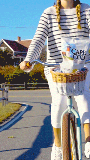 Cape_Cod-April-Bike-9x16-04-1